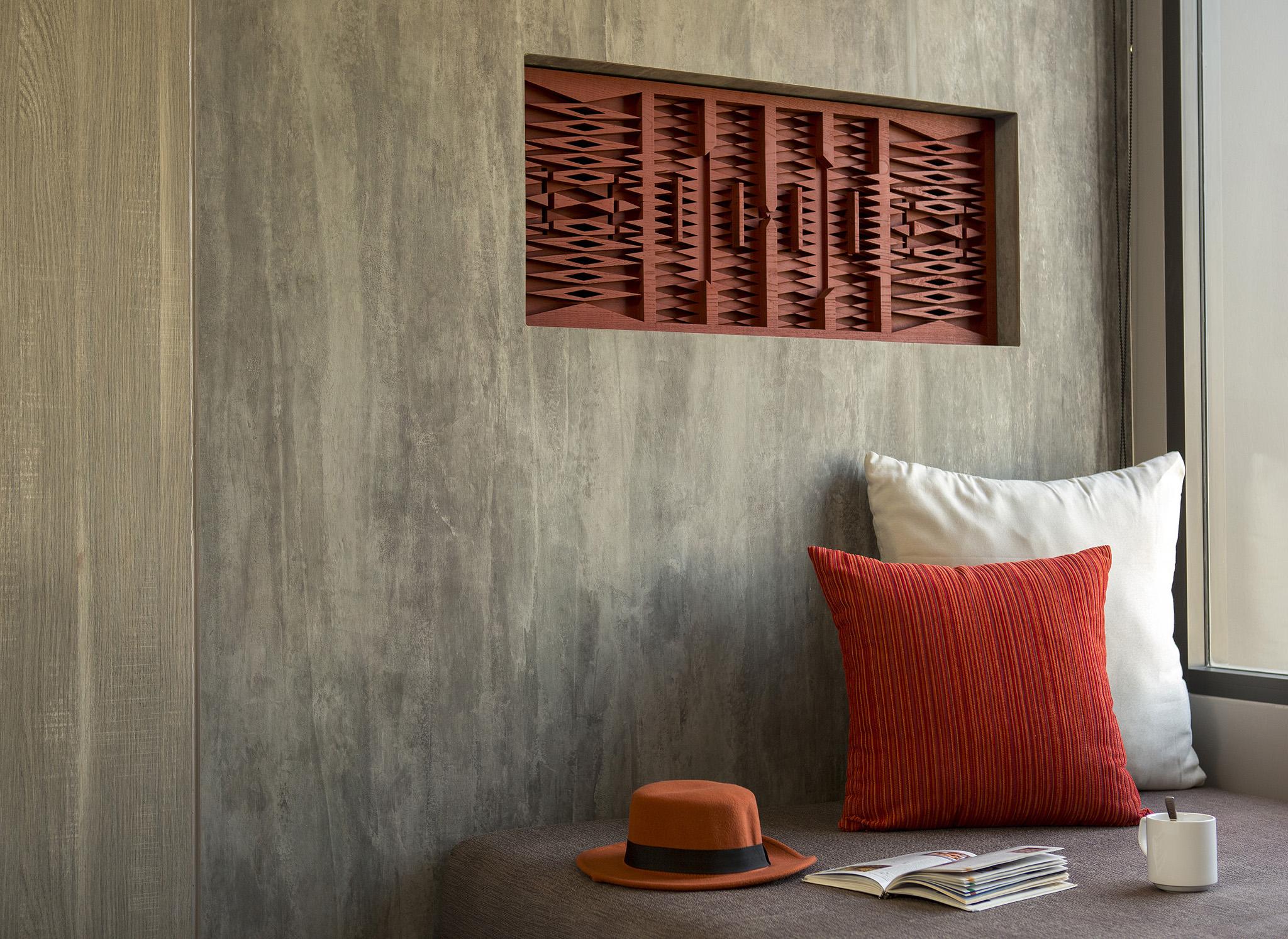 Hotel U Nimman Chiang Mai Zewnętrze zdjęcie A wall with a decorative niche